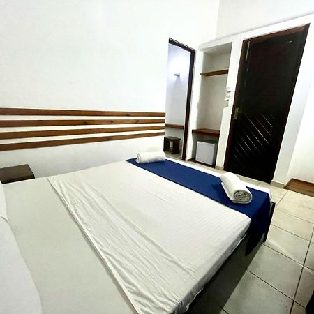 Hotel One Sixty مافونت لافينيا المظهر الخارجي الصورة