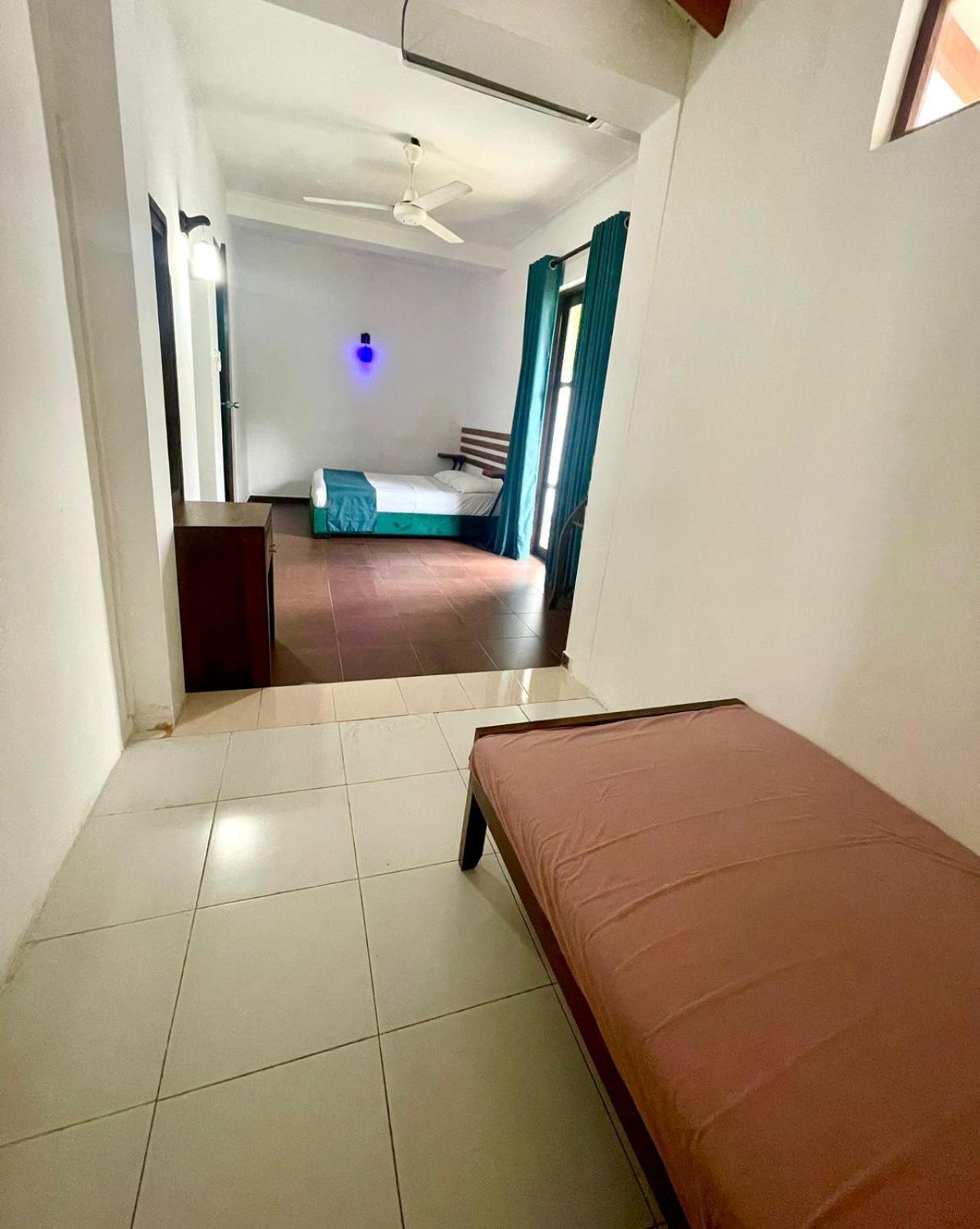Hotel One Sixty مافونت لافينيا المظهر الخارجي الصورة