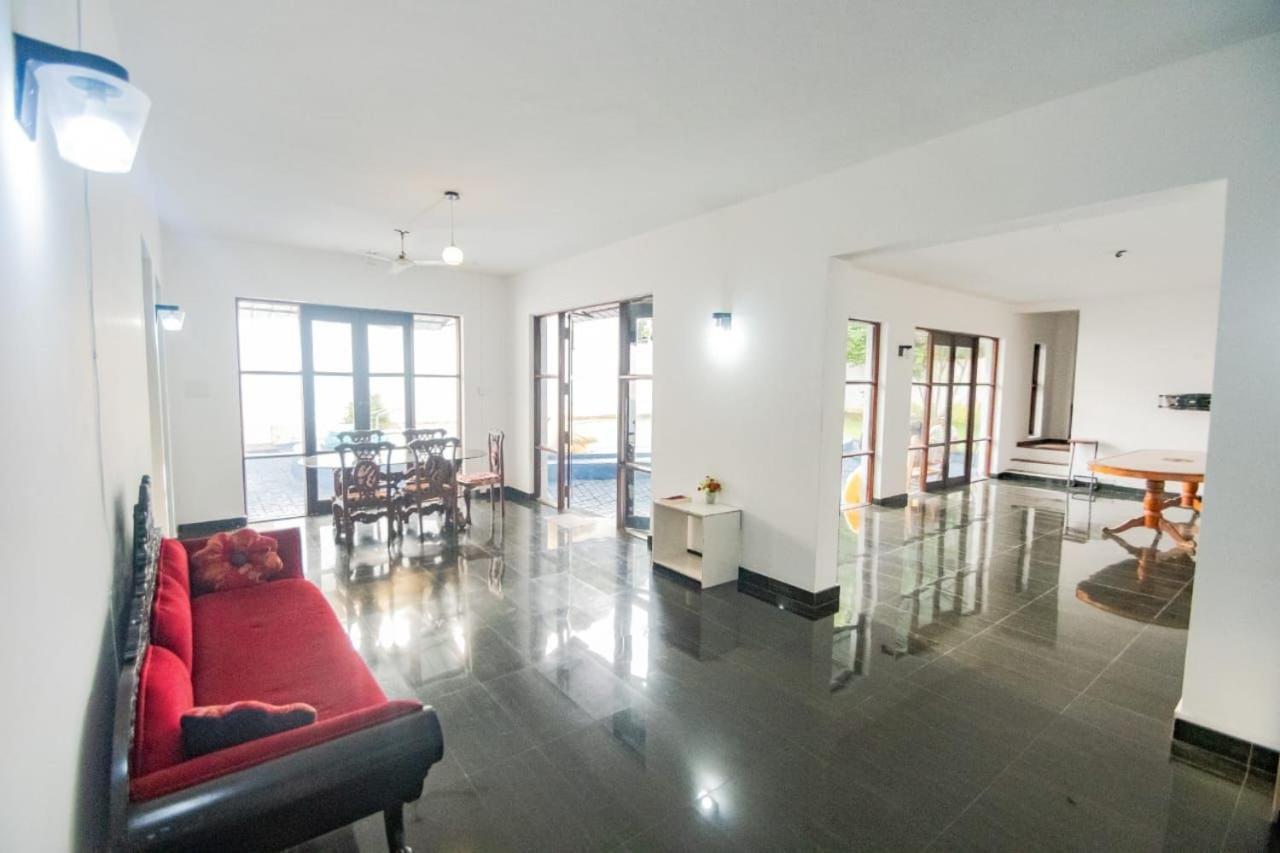 Hotel One Sixty مافونت لافينيا المظهر الخارجي الصورة