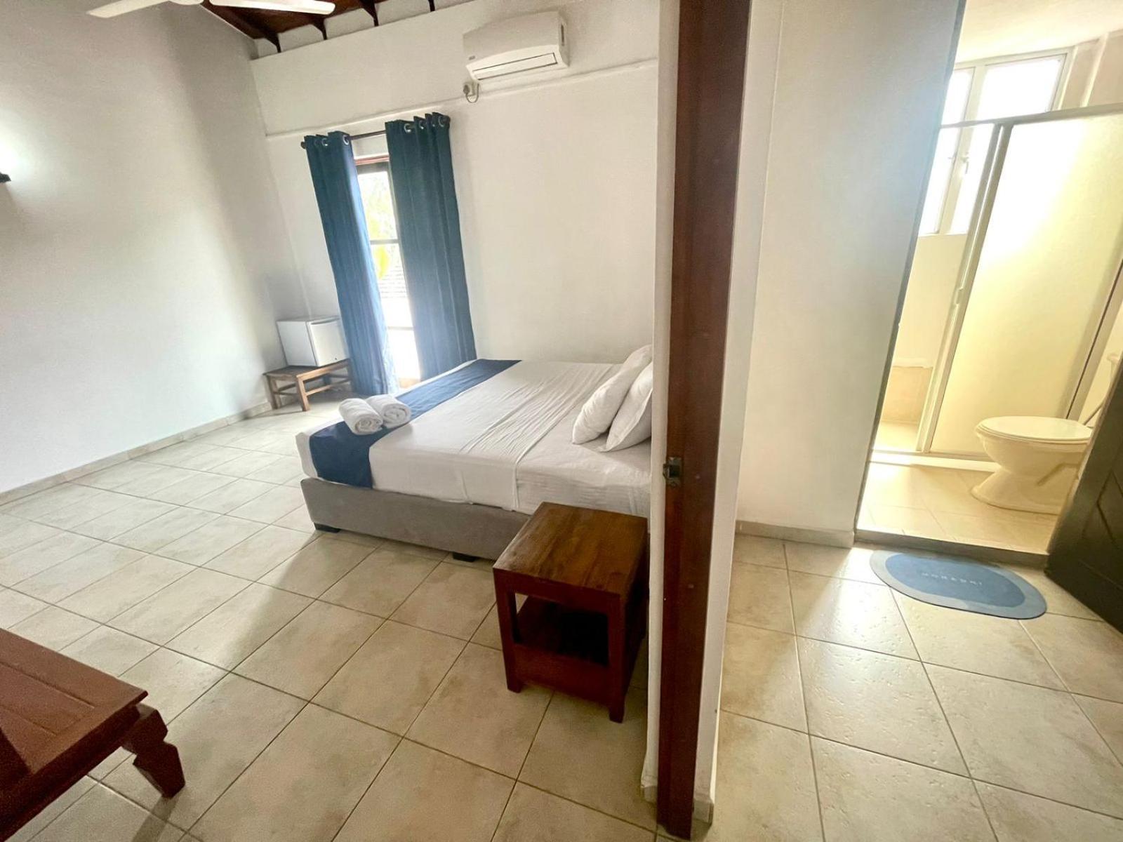 Hotel One Sixty مافونت لافينيا المظهر الخارجي الصورة